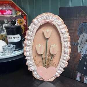Grannycore crafted wall hanging oval art tulips flowers hearts ruffles lace